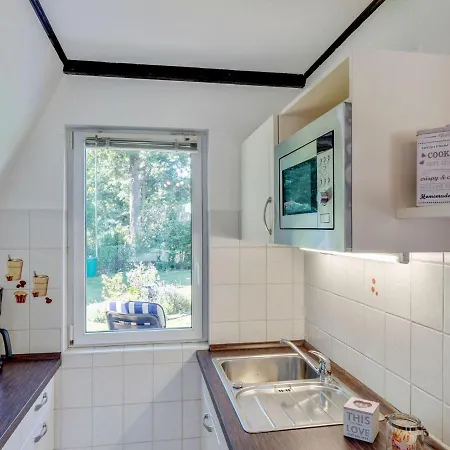 Charmante Finnhuette Mit Garten Neubukow