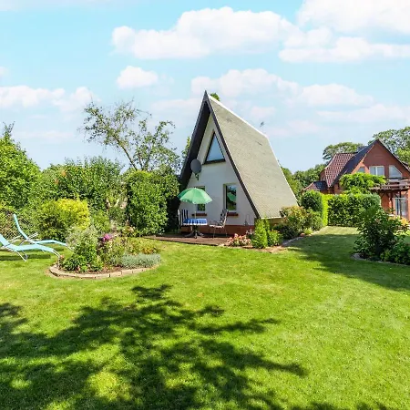 Charmante Finnhuette Mit Garten Neubukow