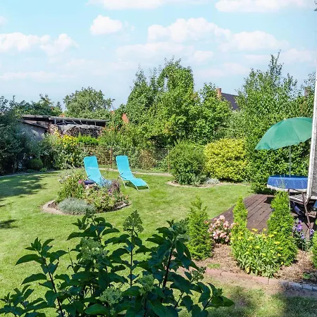 펜션 Charmante Finnhuette Mit Garten