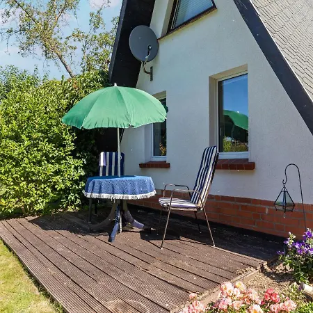 펜션 Charmante Finnhuette Mit Garten *
