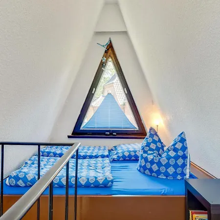 Nyaraló Charmante Finnhuette Mit Garten Neubukow