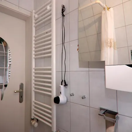 Charmante Finnhuette Mit Garten Nyaraló *