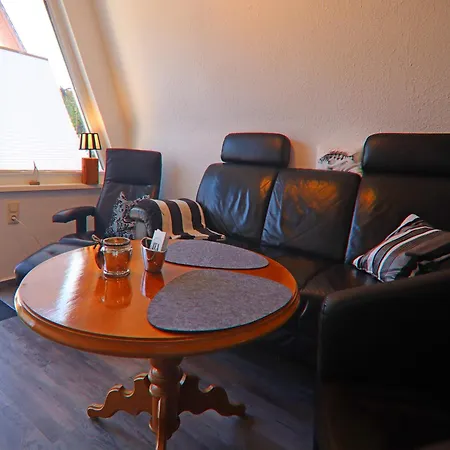 Charmante Finnhuette Mit Garten Nyaraló Neubukow