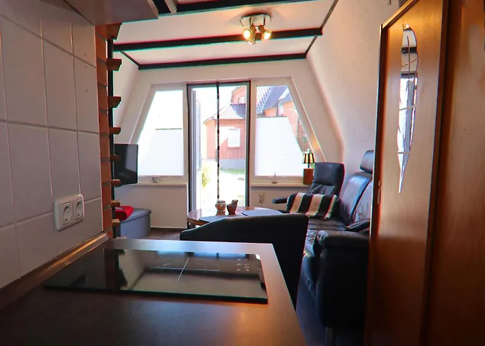 Charmante Finnhuette Mit Garten * Neubukow